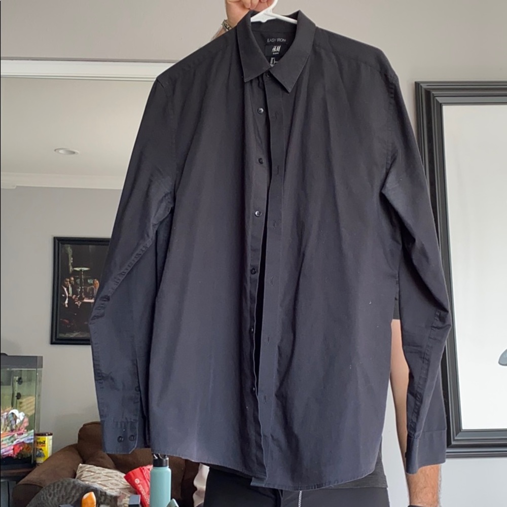 Sold as a pack (13 shirts) easy iron slim fit H&M